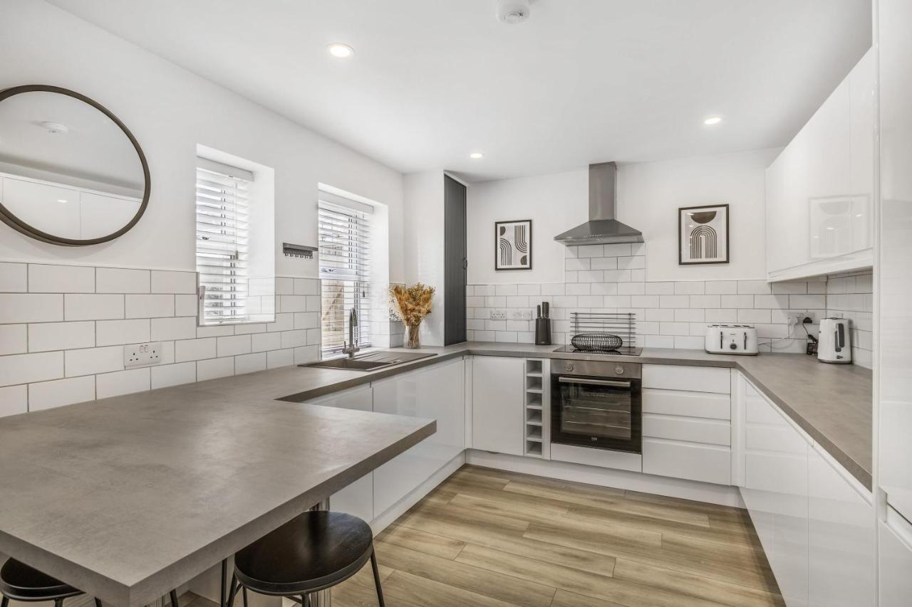 New Stunning - Sleeps 6 Apartment Plymouth