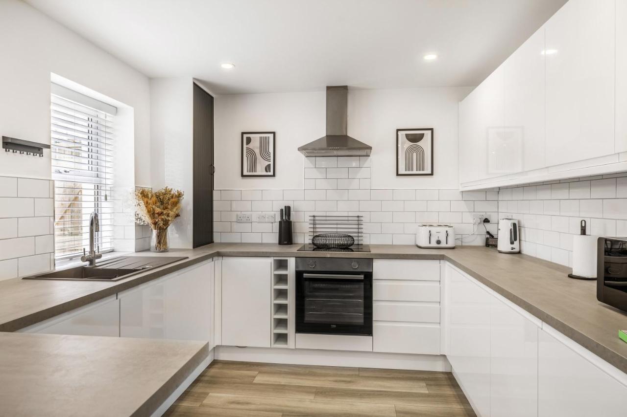 Apartment New Stunning - Sleeps 6 Plymouth