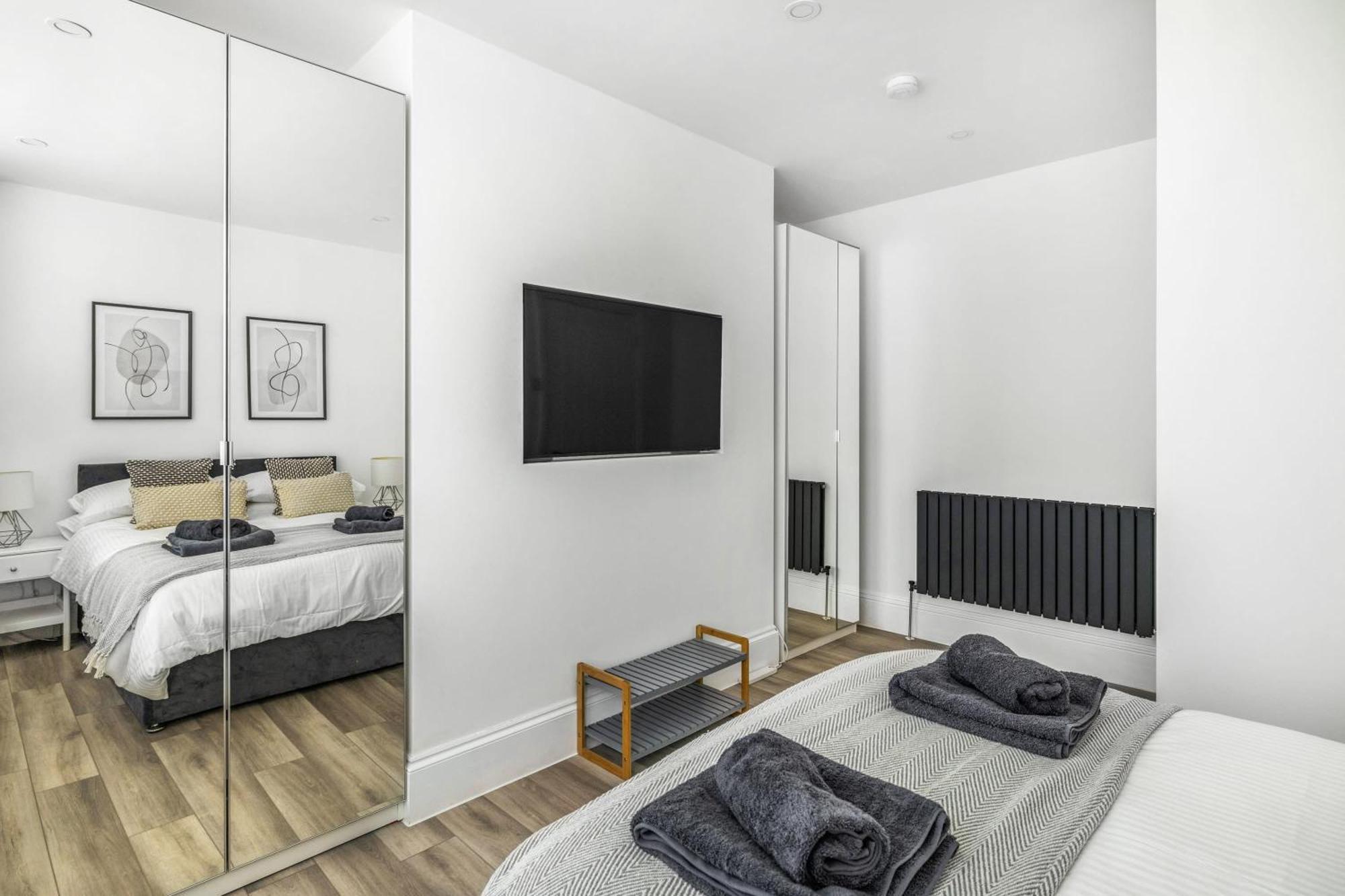 New Stunning - Sleeps 6 Apartment Plymouth