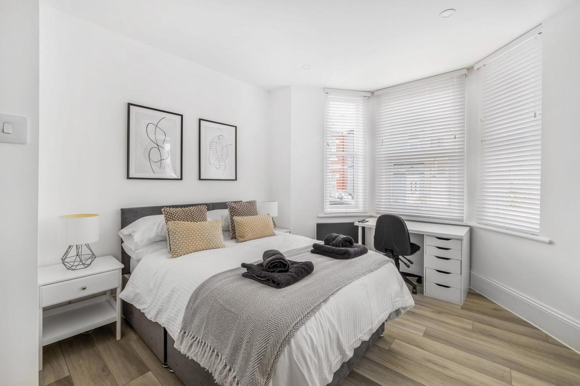 New Stunning - Sleeps 6